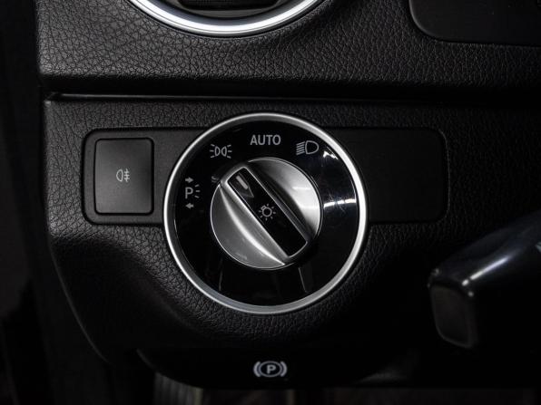 Mercedes-Benz C-Класс III (W204) Рестайлинг с пробегом 2012 года, цена 1 487 000 рублей, 117013 км, седан, Автокод Объявления