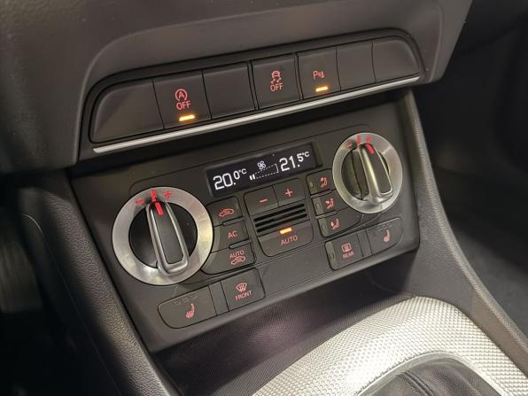 Audi Q3 I (8U) с пробегом 2012 года, цена 2 141 600 рублей, 39140 км, внедорожник, Автокод Объявления