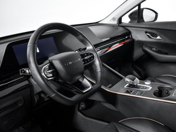 Omoda C5 I Рестайлинг с пробегом 2024 года, цена 1 815 700 рублей, 9854 км, внедорожник, Автокод Объявления