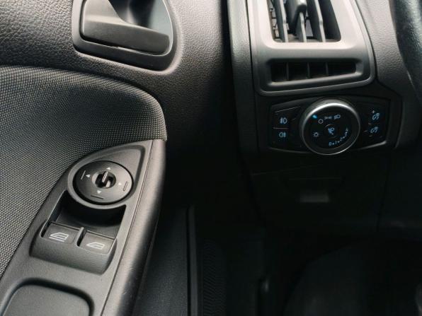 Ford Focus III с пробегом 2011 года, цена 680 000 рублей, 236424 км, хэтчбек, Автокод Объявления