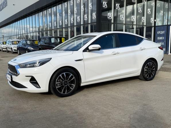 JAC J7 I с пробегом 2023 года, цена 1 277 000 рублей, 64780 км, лифтбек, Автокод Объявления