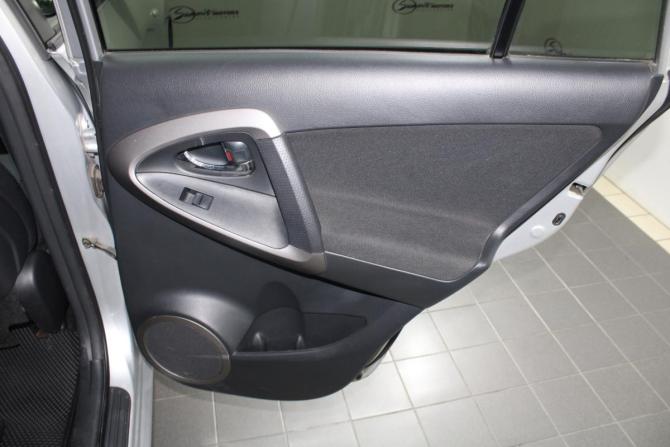 Toyota RAV4 III (XA30) с пробегом 2008 года, цена 1 300 000 рублей, 223836 км, внедорожник, Автокод Объявления