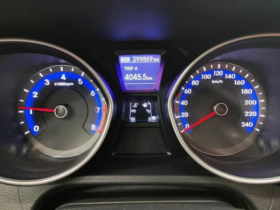 Hyundai i30 II Набережные Челны  - изображение 10
