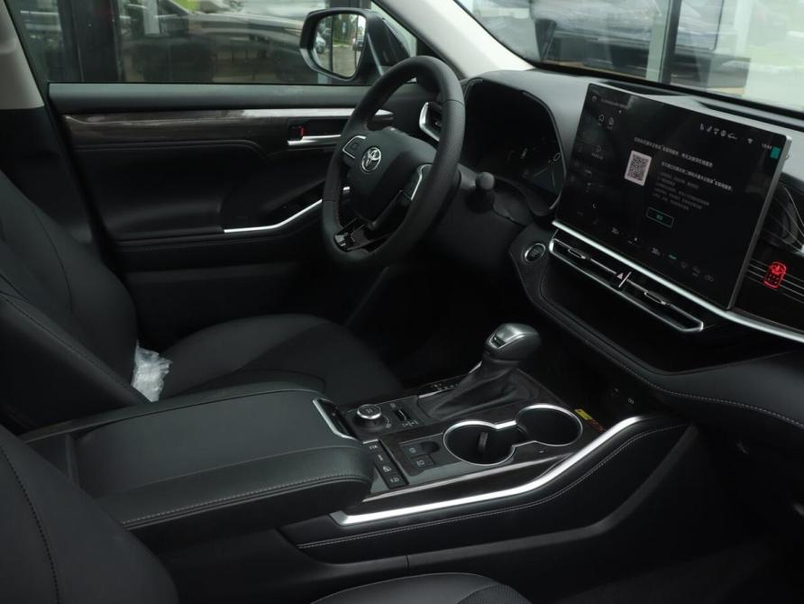 Toyota Highlander IV (XU70) Казань  - изображение 6