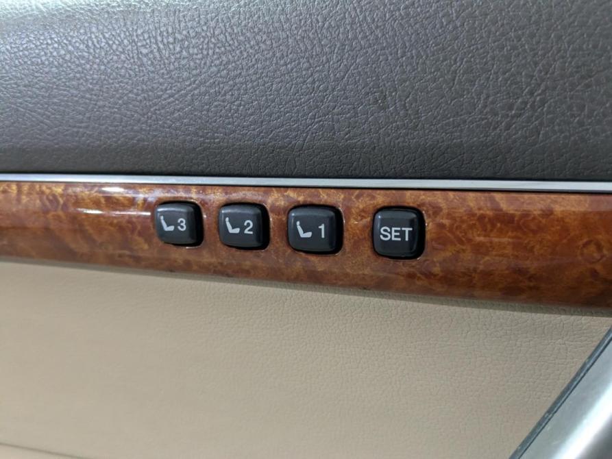 Toyota Land Cruiser 200 Series Рестайлинг 1 Химки  - изображение 24