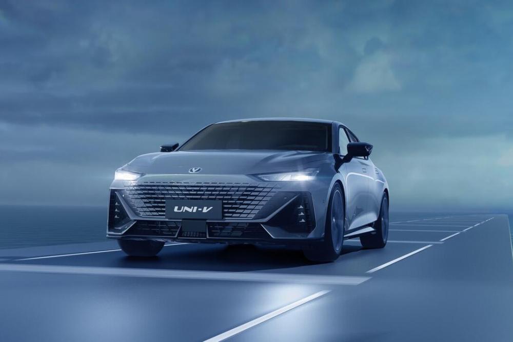 Changan UNI-V I Москва  - изображение 7