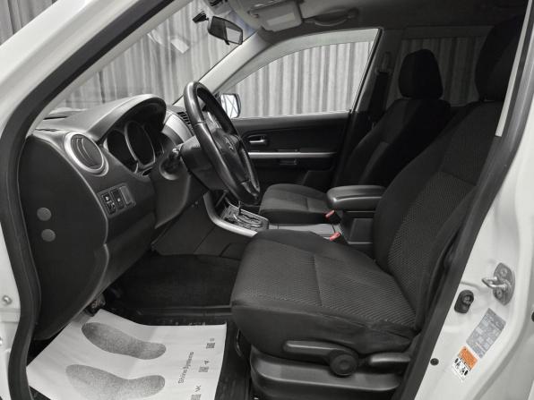 Suzuki Grand Vitara II Рестайлинг с пробегом 2008 года, цена 1 090 000 рублей, 192000 км, внедорожник, Автокод Объявления