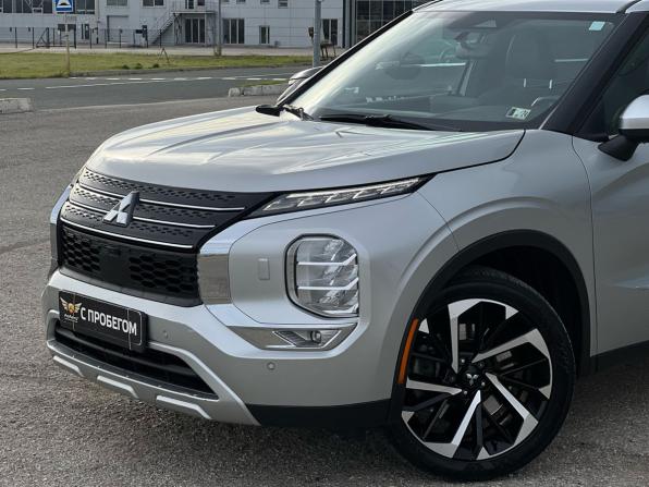 Mitsubishi Outlander IV с пробегом 2021 года, цена 2 749 000 рублей, 102500 км, внедорожник, Автокод Объявления