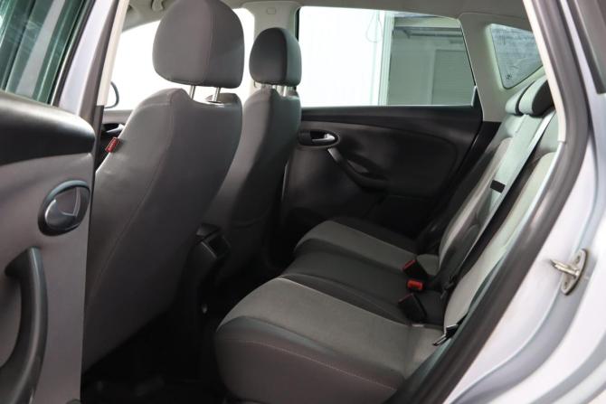 SEAT Altea I Рестайлинг с пробегом 2011 года, цена 679 990 рублей, 177436 км, минивэн, Автокод Объявления