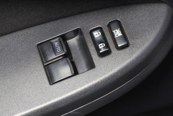 Toyota Corolla X (E140 E150) Рестайлинг с пробегом 2012 года, цена 1 629 000 рублей, 132500 км, седан, Автокод Объявления