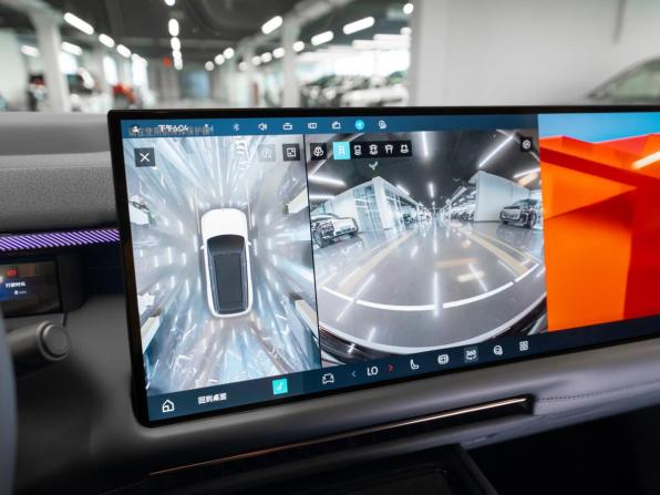 Lynk &amp; Co 900 с пробегом 2026 года, цена 8 500 000 рублей, 42 км, внедорожник, Автокод Объявления