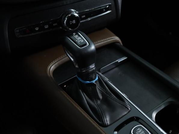 Volvo XC90 II Рестайлинг 1 с пробегом 2020 года, цена 3 799 000 рублей, 191301 км, внедорожник, Автокод Объявления