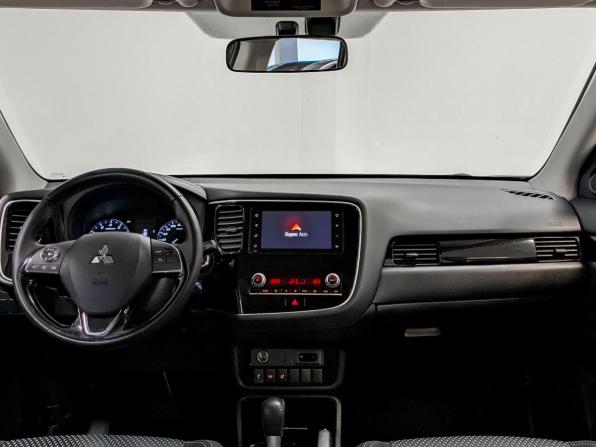 Mitsubishi Outlander III Рестайлинг 3 с пробегом 2020 года, цена 2 300 000 рублей, 92167 км, внедорожник, Автокод Объявления
