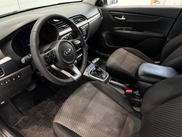Kia Rio IV с пробегом 2017 года, цена 1 320 000 рублей, 161694 км, седан, Автокод Объявления