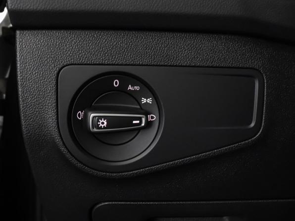 Volkswagen Tiguan II Рестайлинг с пробегом 2021 года, цена 3 599 000 рублей, 12243 км, внедорожник, Автокод Объявления