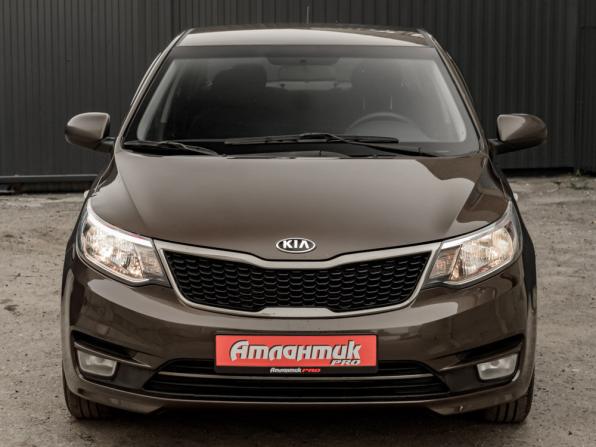 Kia Rio III Рестайлинг с пробегом 2017 года, цена 1 050 000 рублей, 169582 км, седан, Автокод Объявления