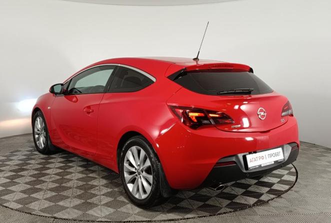 Opel Astra J Рестайлинг с пробегом 2014 года, цена 840 000 рублей, 239102 км, хэтчбек, Автокод Объявления