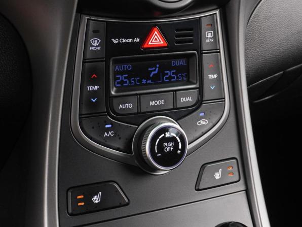 Hyundai Elantra V (MD) Рестайлинг с пробегом 2015 года, цена 1 214 000 рублей, 127061 км, седан, Автокод Объявления