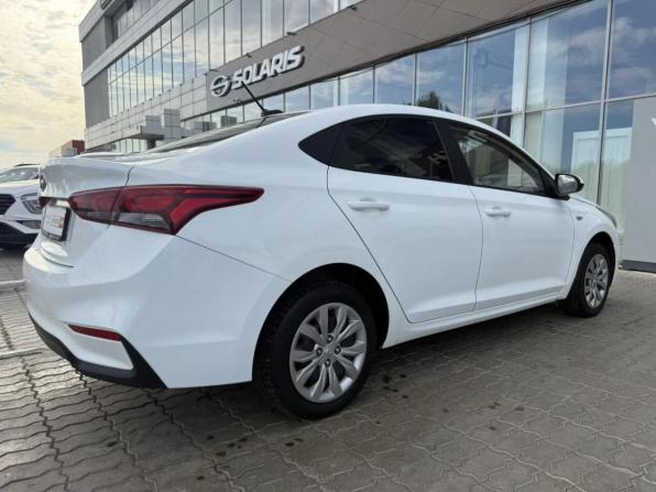 Hyundai Solaris II с пробегом 2019 года, цена 881 096 рублей, 128662 км, седан, Автокод Объявления