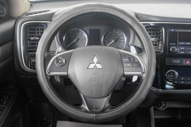 Mitsubishi Outlander III Рестайлинг с пробегом 2014 года, цена 1 429 000 рублей, 220000 км, внедорожник, Автокод Объявления