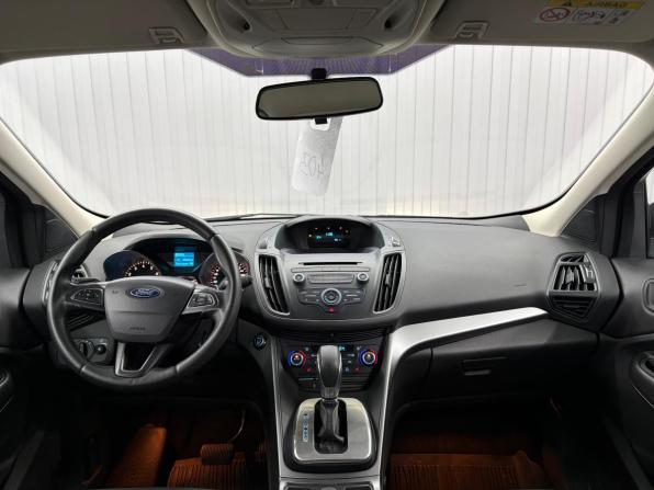 Ford Kuga II Рестайлинг с пробегом 2017 года, цена 1 637 000 рублей, 157129 км, внедорожник, Автокод Объявления