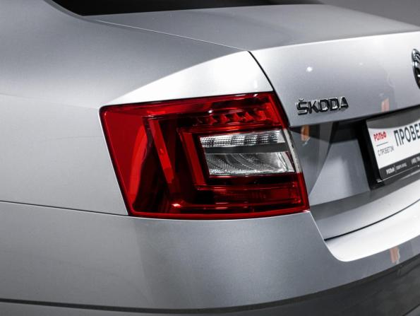 Skoda Octavia III (A7) Рестайлинг с пробегом 2017 года, цена 2 098 000 рублей, 78237 км, лифтбек, Автокод Объявления