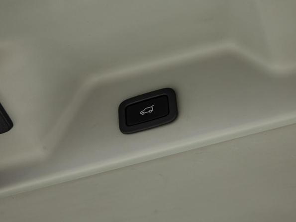 Land Rover Range Rover IV с пробегом 2014 года, цена 2 989 989 рублей, 216800 км, внедорожник, Автокод Объявления