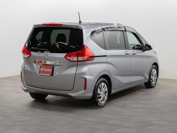Honda Freed II Рестайлинг с пробегом 2022 года, цена 2 000 000 рублей, 23000 км, компактвэн, Автокод Объявления