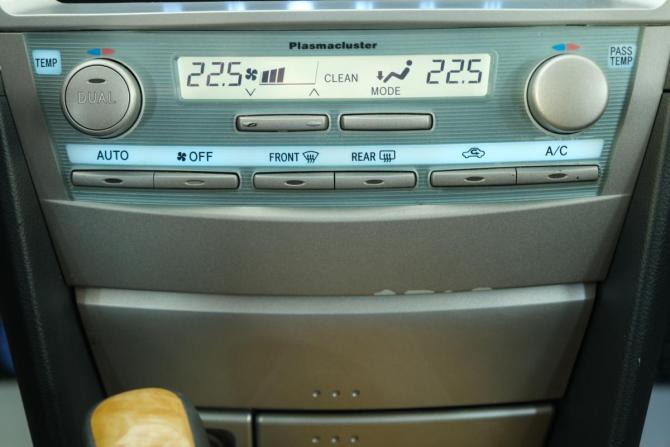 Toyota Camry VI (XV40) с пробегом 2006 года, цена 949 000 рублей, 331000 км, седан, Автокод Объявления