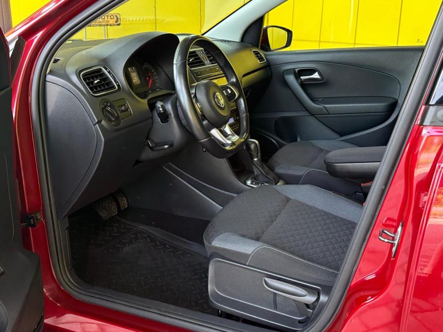 Volkswagen Polo V Рестайлинг Ижевск  - изображение 7
