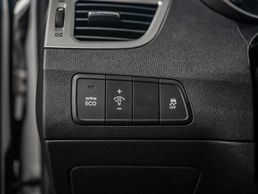 Hyundai Avante V Красноярск  - изображение 16
