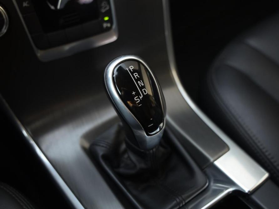 Volvo XC60 I Рестайлинг Санкт-Петербург  - изображение 20