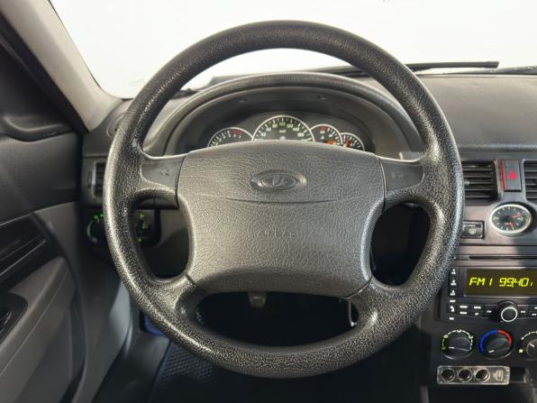 Lada (ВАЗ) Priora I с пробегом 2010 года, цена 249 900 рублей, 185000 км, универсал, Автокод Объявления