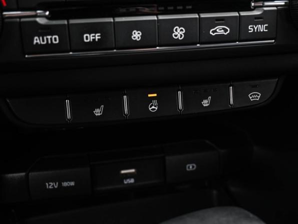 Kia Ceed III с пробегом 2020 года, цена 1 999 000 рублей, 66002 км, хэтчбек, Автокод Объявления