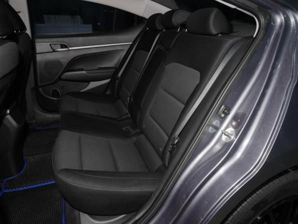 Hyundai Elantra VI (AD) с пробегом 2018 года, цена 998 000 рублей, 205887 км, седан, Автокод Объявления