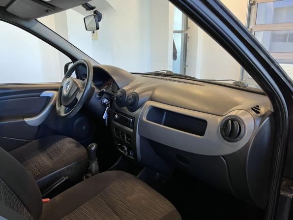 Renault Logan I Рестайлинг с пробегом 2011 года, цена 270 000 рублей, 387127 км, седан, Автокод Объявления