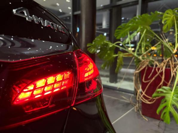 Mercedes-Benz E-Класс V (W213 S213 C238) Рестайлинг с пробегом 2024 года, цена 9 600 000 рублей, 1 км, седан, Автокод Объявления