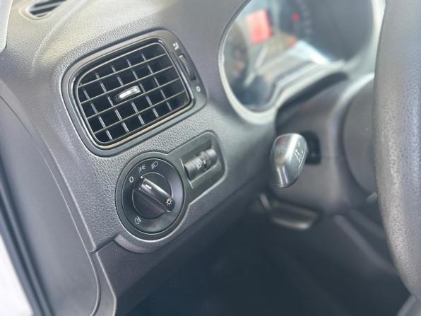 Volkswagen Polo V с пробегом 2013 года, цена 645 000 рублей, 193346 км, седан, Автокод Объявления