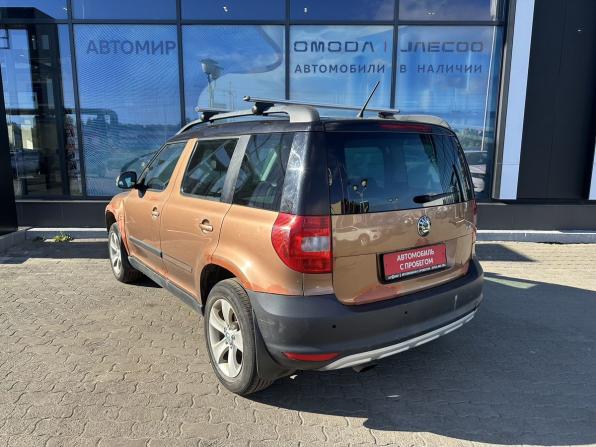 Skoda Yeti I с пробегом 2012 года, цена 530 000 рублей, 268939 км, внедорожник, Автокод Объявления