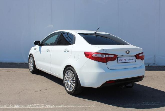 Kia Rio III с пробегом 2014 года, цена 1 055 000 рублей, 106116 км, седан, Автокод Объявления