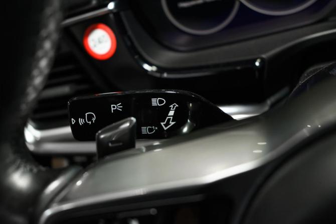 Porsche Panamera II с пробегом 2018 года, цена 8 799 000 рублей, 59018 км, лифтбек, Автокод Объявления