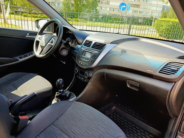 Hyundai Solaris I Рестайлинг с пробегом 2016 года, цена 1 080 000 рублей, 90216 км, седан, Автокод Объявления