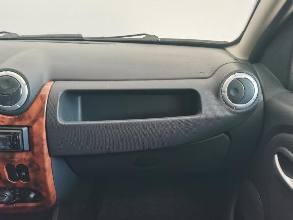 Renault Sandero I с пробегом 2012 года, цена 395 000 рублей, 240198 км, хэтчбек, Автокод Объявления