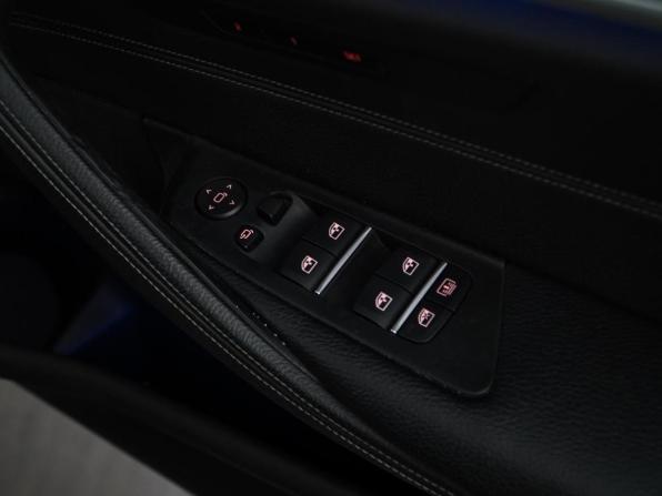 BMW 5 серии VII (G30/G31/G38) с пробегом 2016 года, цена 2 828 077 рублей, 68299 км, седан, Автокод Объявления