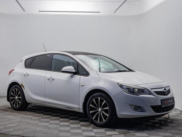 Opel Astra J с пробегом 2011 года, цена 606 000 рублей, 149724 км, хэтчбек, Автокод Объявления