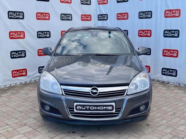 Opel Astra H Рестайлинг с пробегом 2010 года, цена 499 999 рублей, 199124 км, хэтчбек, Автокод Объявления