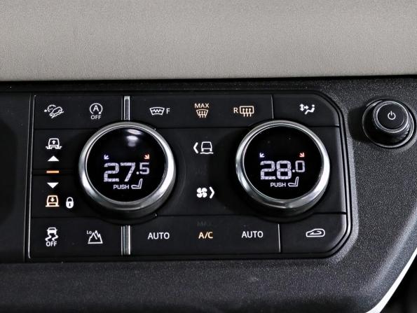 Land Rover Defender II с пробегом 2021 года, цена 4 150 000 рублей, 240275 км, внедорожник, Автокод Объявления