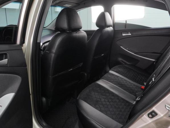 Hyundai Solaris I с пробегом 2011 года, цена 899 000 рублей, 83420 км, седан, Автокод Объявления