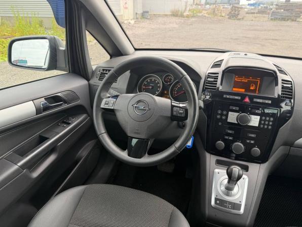 Opel Zafira B Рестайлинг с пробегом 2010 года, цена 595 000 рублей, 220050 км, компактвэн, Автокод Объявления