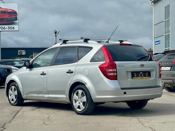 Kia Ceed I с пробегом 2007 года, цена 478 000 рублей, 210000 км, универсал, Автокод Объявления